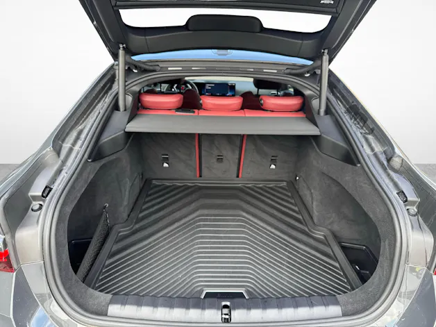 BMW i4 M50