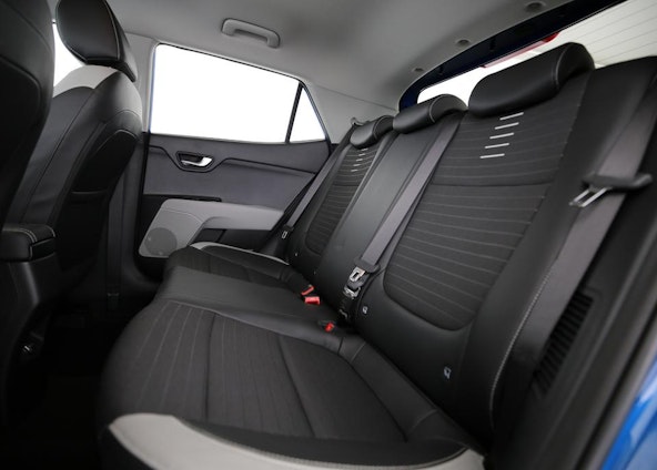 Vehicle image 7 Vehicle image 7