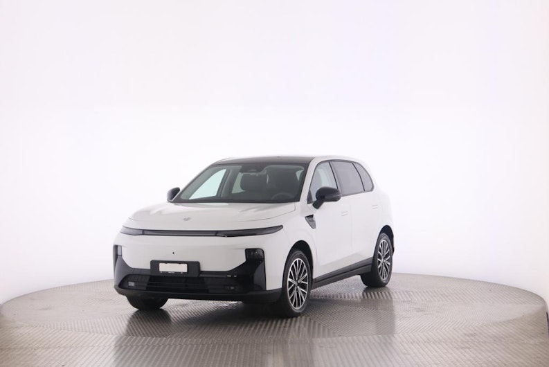 Vehicle image LEAPMOTOR B10