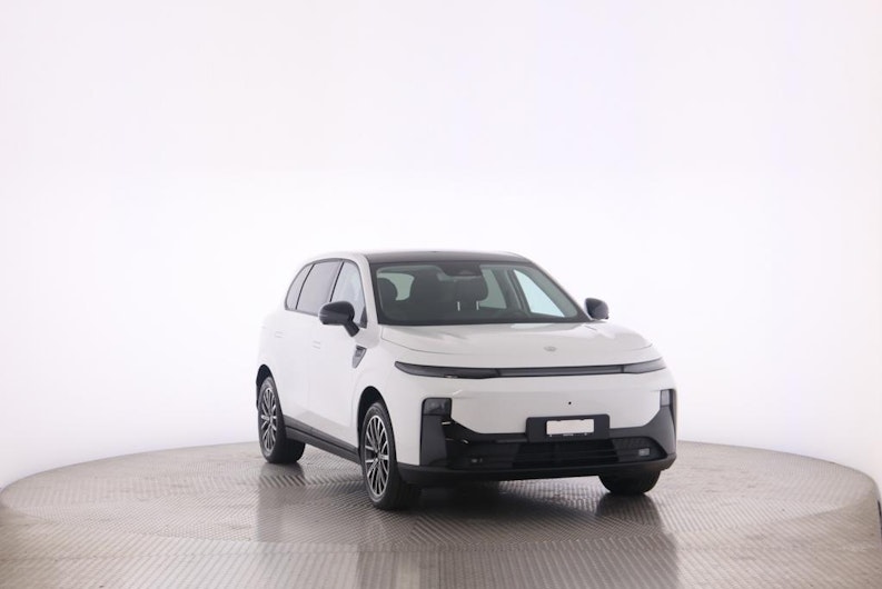 Vehicle image LEAPMOTOR B10