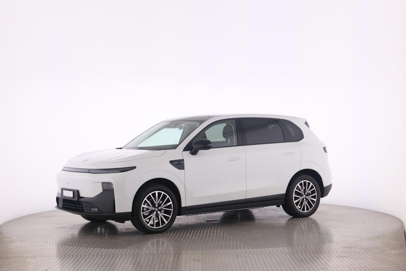 Vehicle image LEAPMOTOR B10