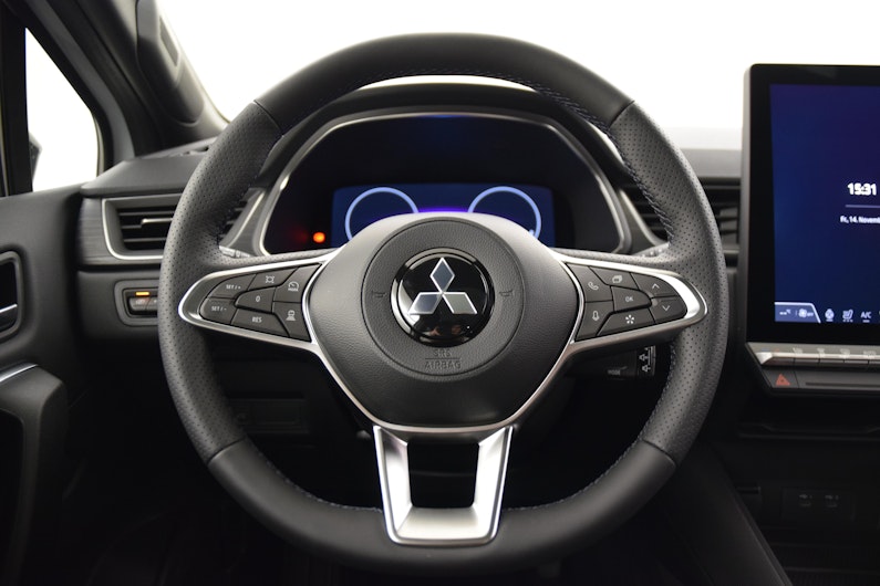 Vehicle image MITSUBISHI GRANDIS