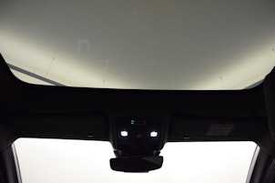 Vehicle image MITSUBISHI Grandis 1.8 HEV Instyle