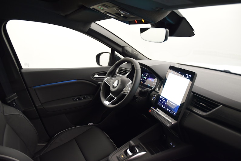 Vehicle image MITSUBISHI GRANDIS