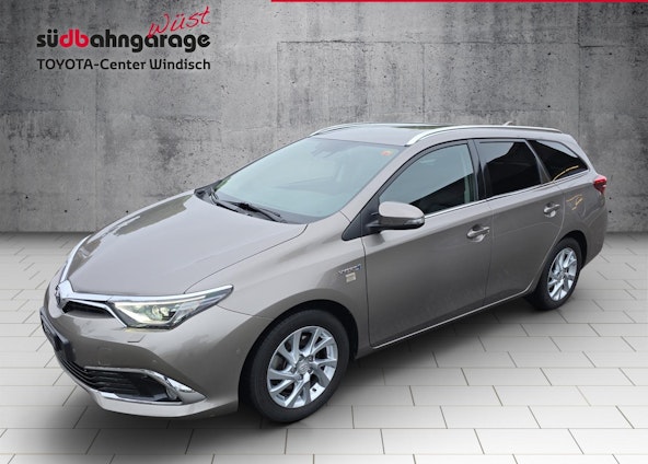 First vehicle image First vehicle image