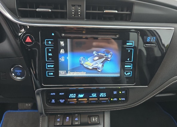 Vehicle image 8 Vehicle image 8