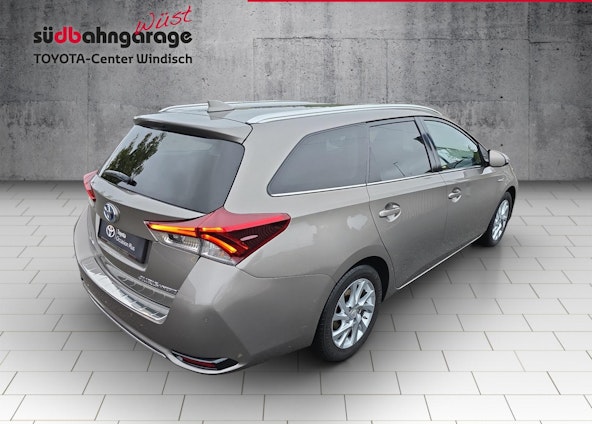 Vehicle image 12 Vehicle image 12