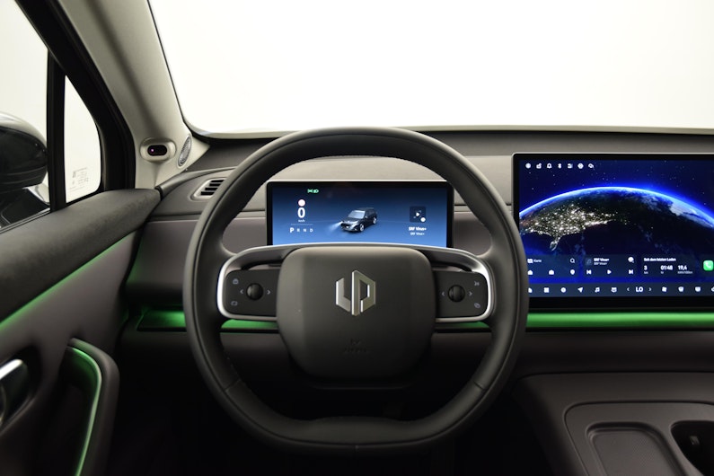 Vehicle image LEAPMOTOR C10