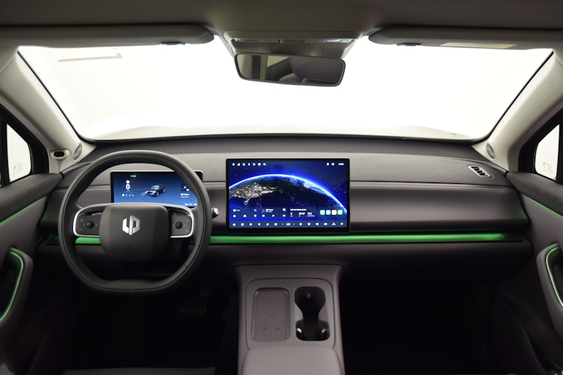 Vehicle image LEAPMOTOR C10