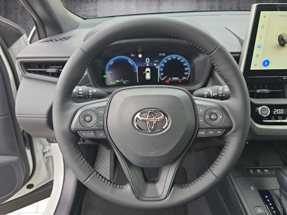 Vehicle image 5 Vehicle image 5