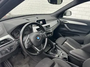 BMW X1 sDrive 18i Sport Line