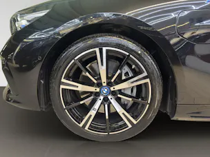 BMW 550e xDrive M Sport
