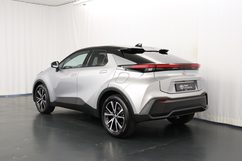 Vehicle image TOYOTA C-HR