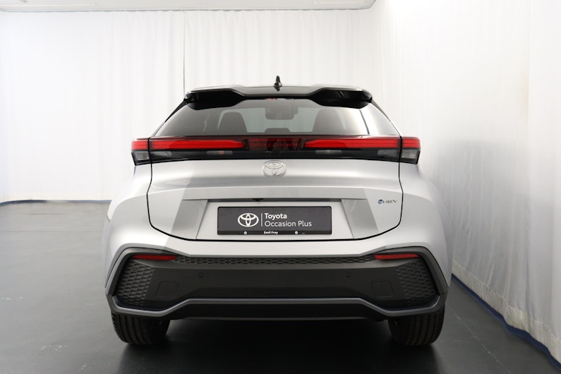 Vehicle image TOYOTA C-HR