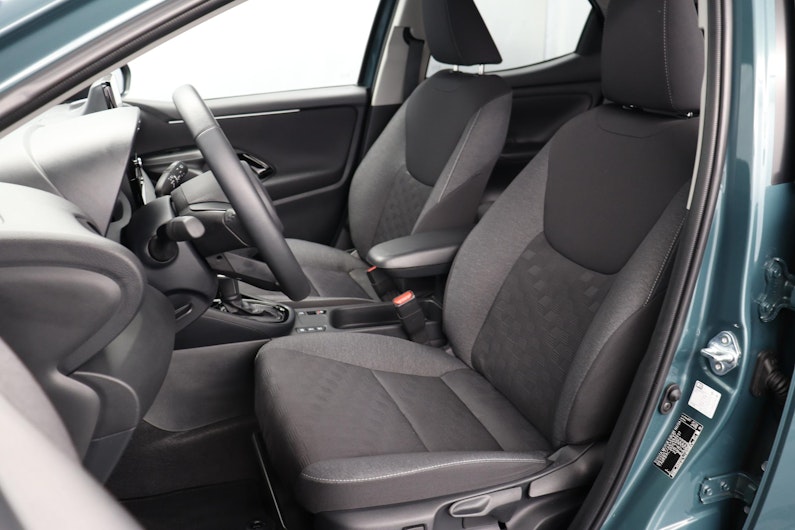 Vehicle image TOYOTA YARIS