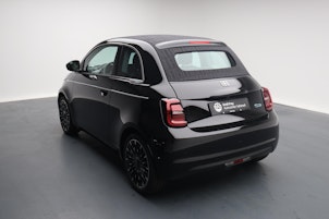 Vehicle image FIAT 500 Cabrio La Prima