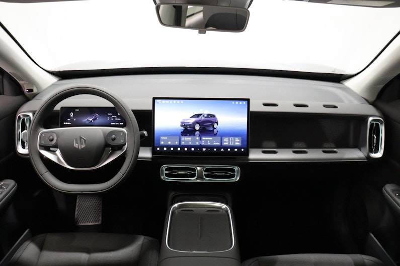 Vehicle image LEAPMOTOR B10