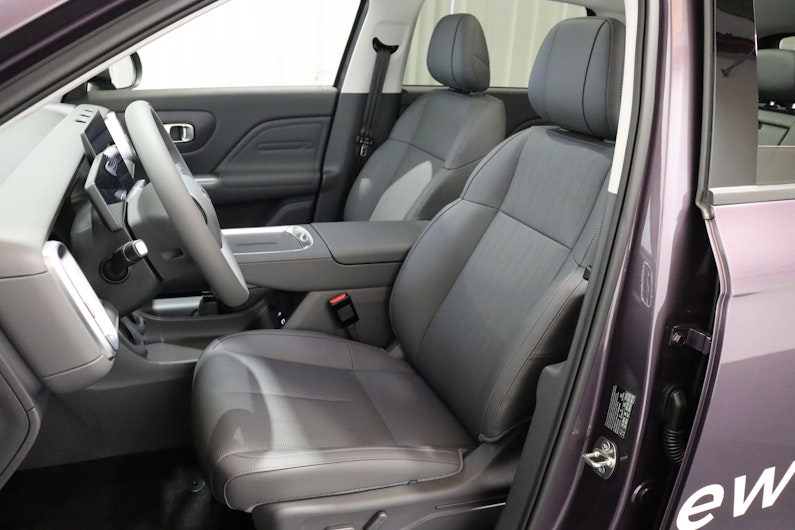 Vehicle image LEAPMOTOR B10