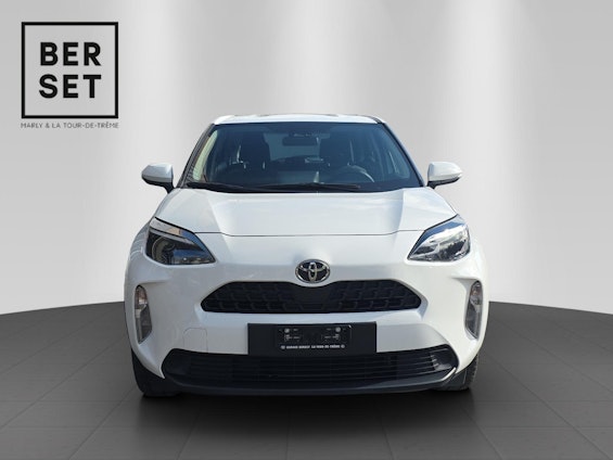 Vehicle image 7
