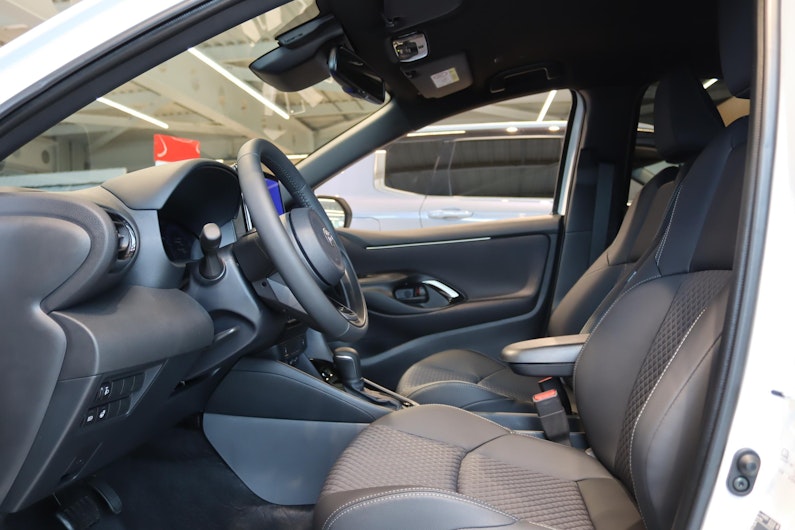 Vehicle image TOYOTA YARIS