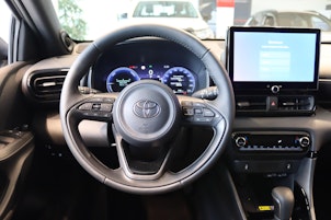 Vehicle image TOYOTA Yaris 1.5 VVT-i HSD Premium