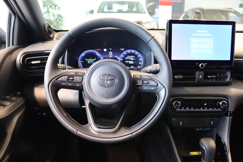 Vehicle image TOYOTA YARIS