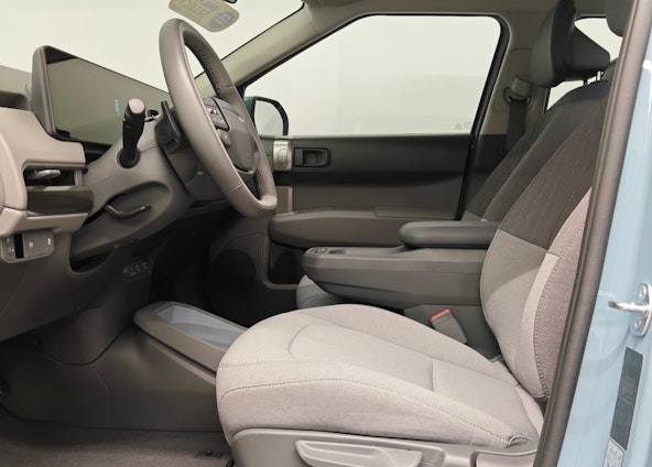 Vehicle image 5 Vehicle image 5