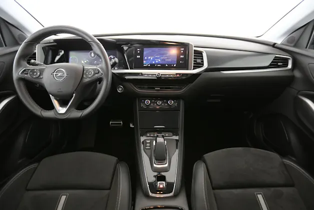 Opel Grandland 1.6 T PHEV GSE