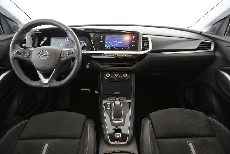 Vehicle image OPEL GRANDLAND