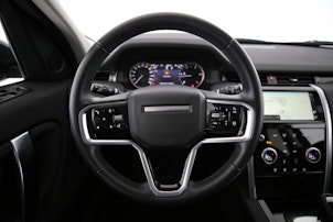 Vehicle image LAND ROVER Discovery Sport 2.0 SD4 200 SE
