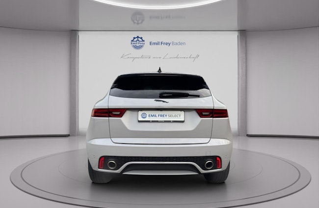 Vehicle image 4 Vehicle image 4