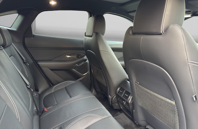 Vehicle image 14 Vehicle image 14