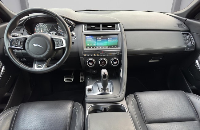 Vehicle image 10 Vehicle image 10