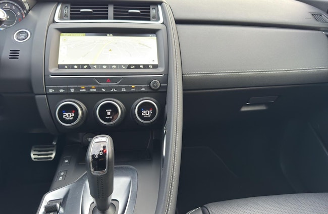 Vehicle image 11 Vehicle image 11