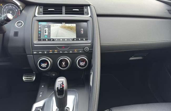 Vehicle image 12 Vehicle image 12