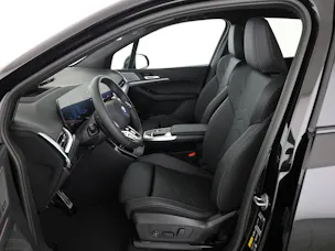 BMW 230e xDrive paddles Active Tourer