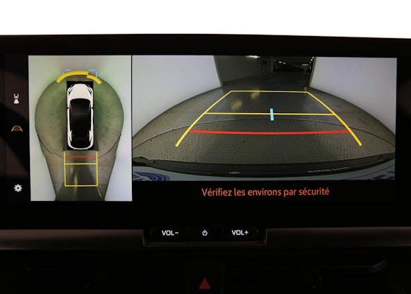 Vehicle image 11 Vehicle image 11