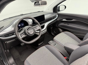 Vehicle image FIAT 500 Cabrio Icon