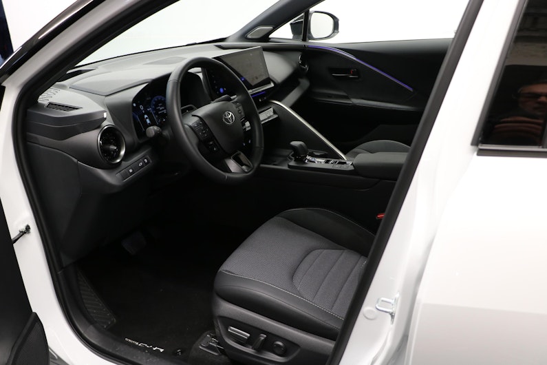 Vehicle image TOYOTA C-HR