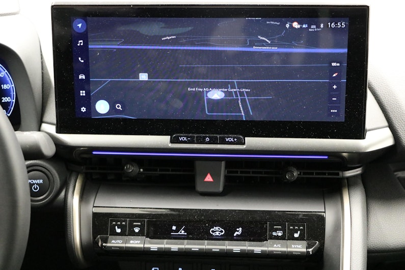 Vehicle image TOYOTA C-HR