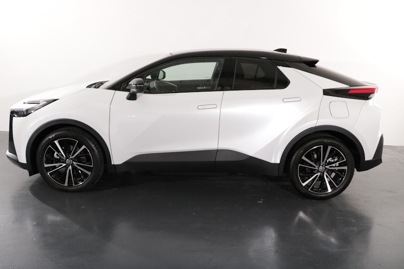 Vehicle image TOYOTA C-HR