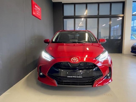 Vehicle image 2 Vehicle image 2