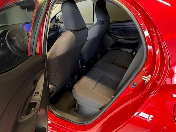 Vehicle image 10 Vehicle image 10