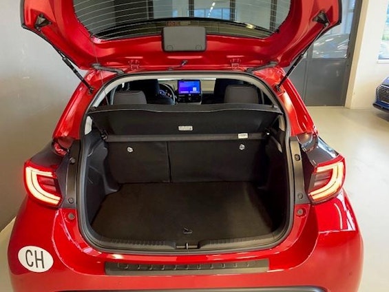 Vehicle image 8 Vehicle image 8