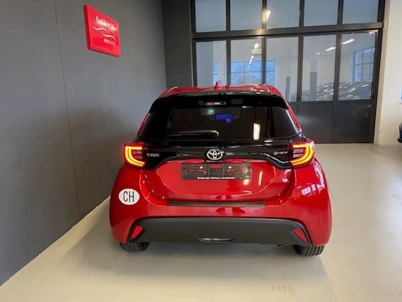 Vehicle image 6 Vehicle image 6