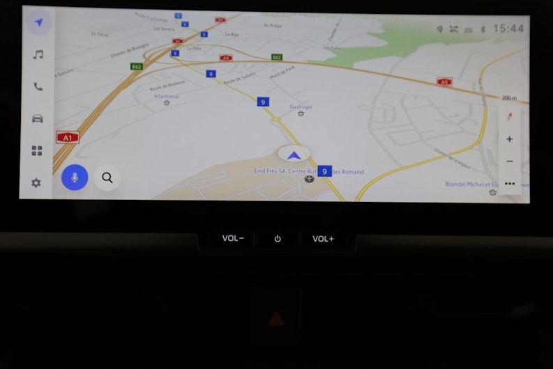 Vehicle image TOYOTA C-HR