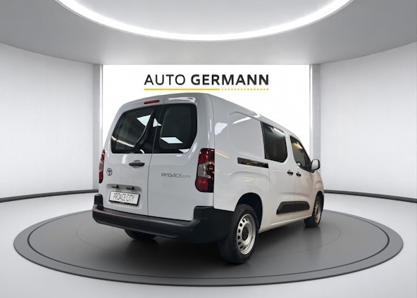 Vehicle image 2 Vehicle image 2