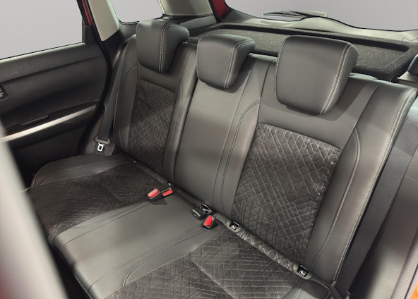 Vehicle image 10 Vehicle image 10