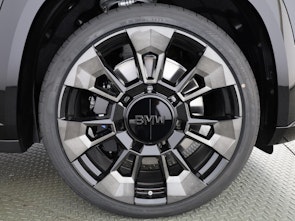 Vehicle image BMW XM 50e Plug-in Hybrid