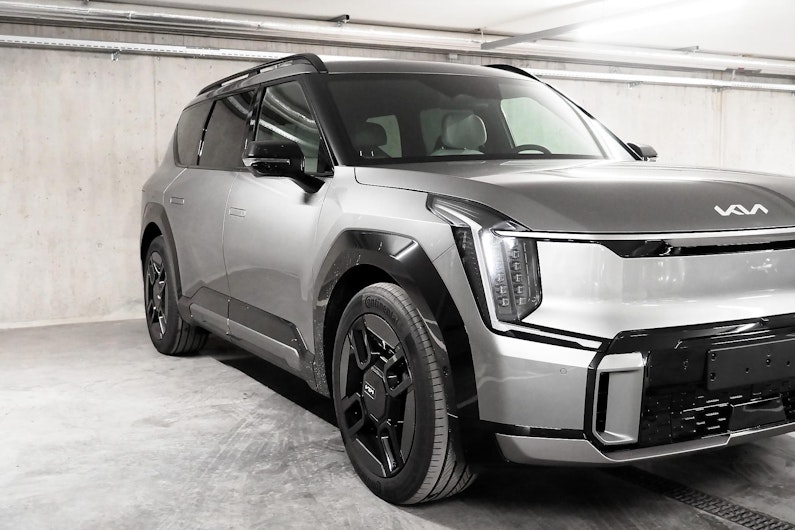 Vehicle image KIA EV9